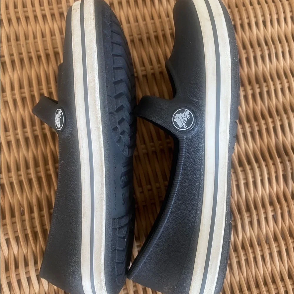 Crocs - Picture 3 of 4